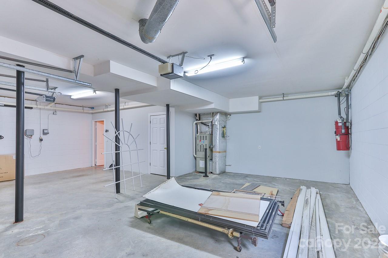 Moores Ferry - Residential