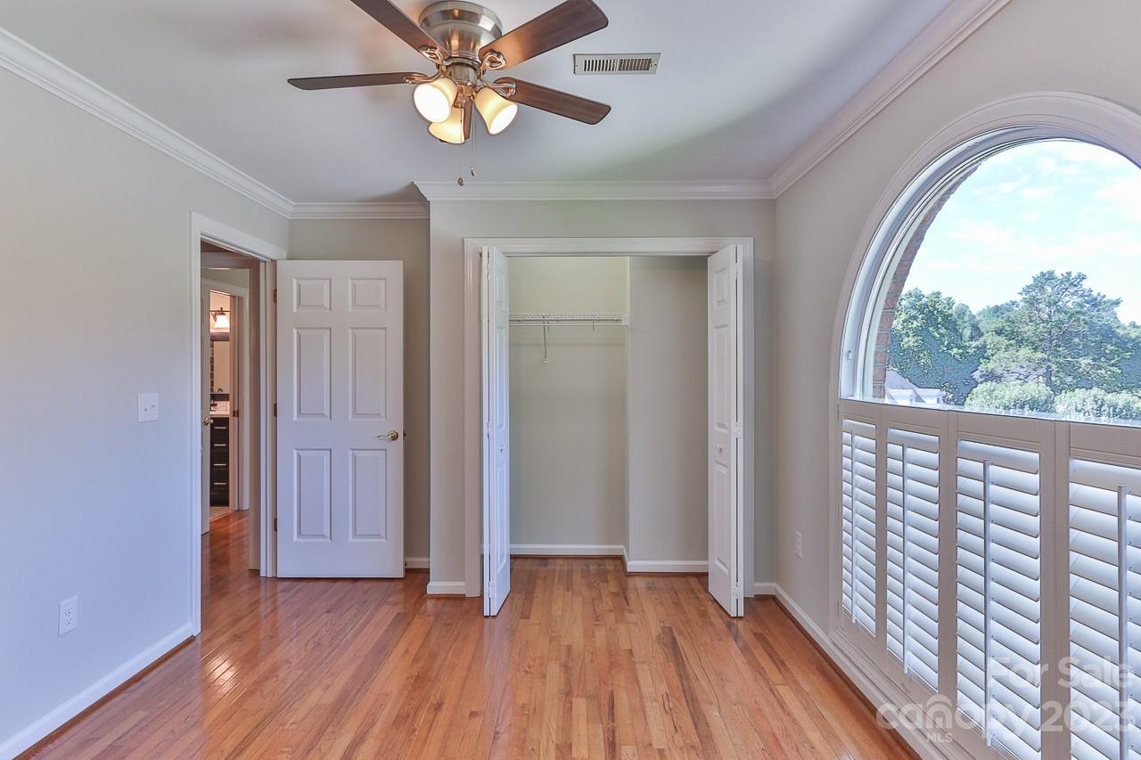 Moores Ferry - Residential