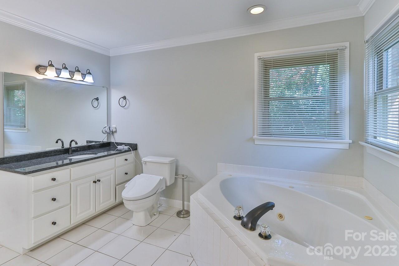 Moores Ferry - Residential