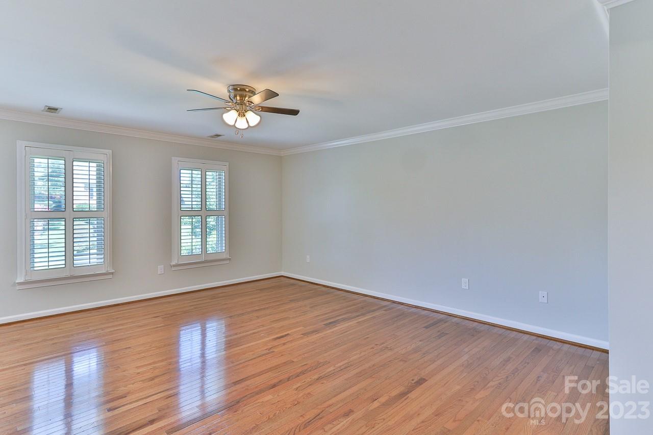 Moores Ferry - Residential