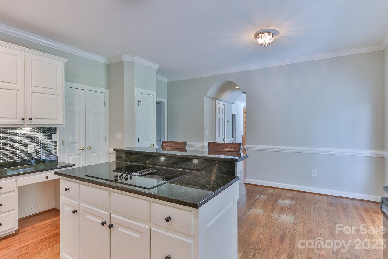 Moores Ferry - Residential