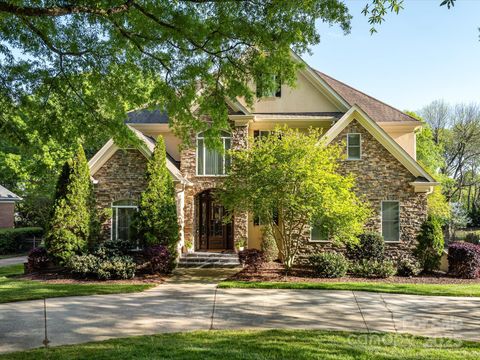 5811 Old Well House Road Charlotte NC 28226