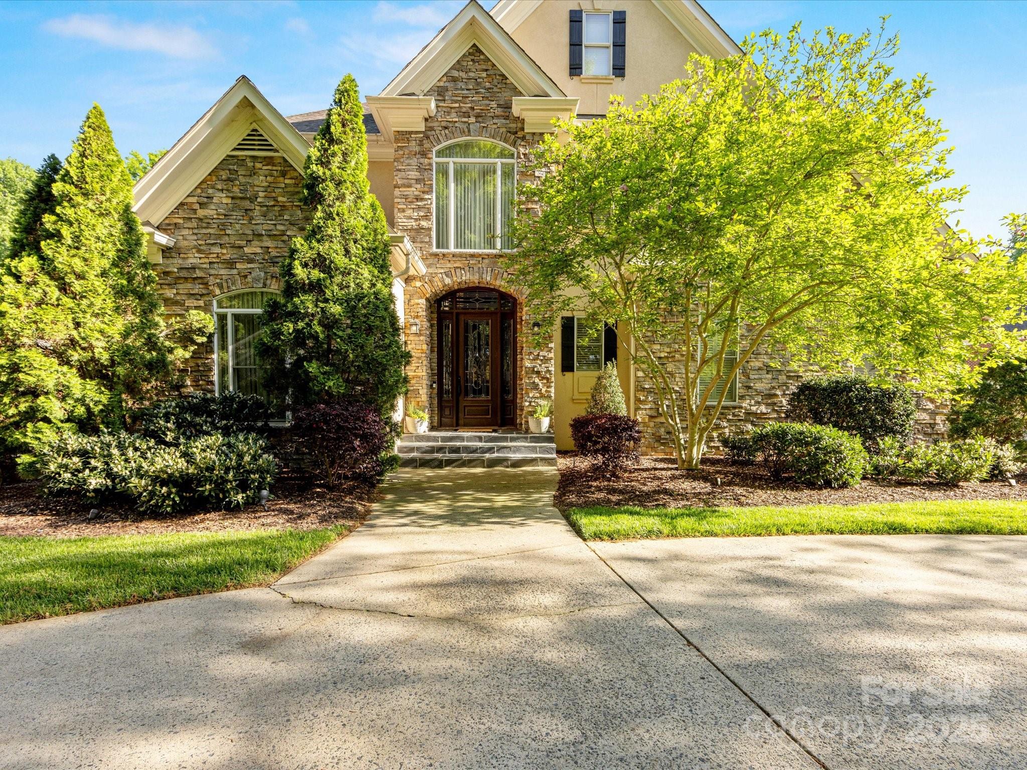 5811 Old Well House Road