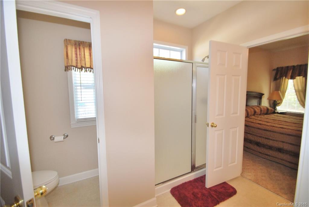 Roberta Farms - Residential