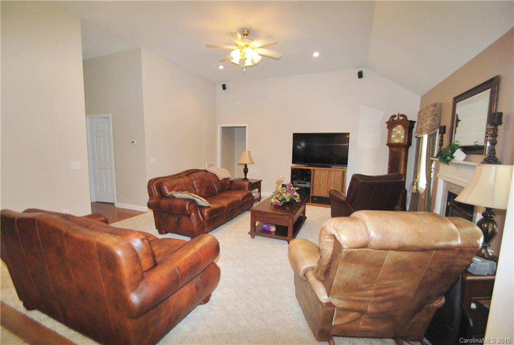 Roberta Farms - Residential