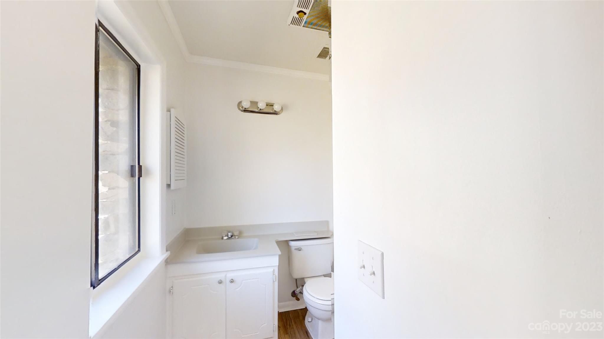 Laurel Park Villas - Residential