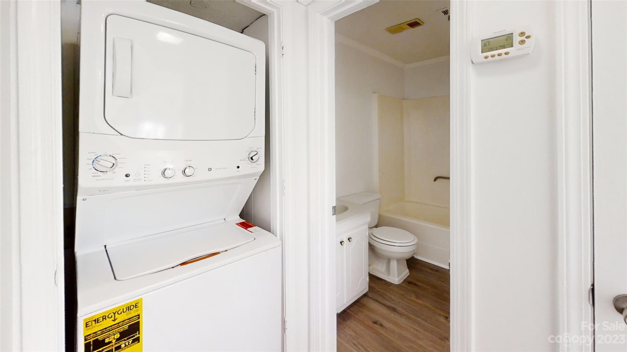 Laurel Park Villas - Residential