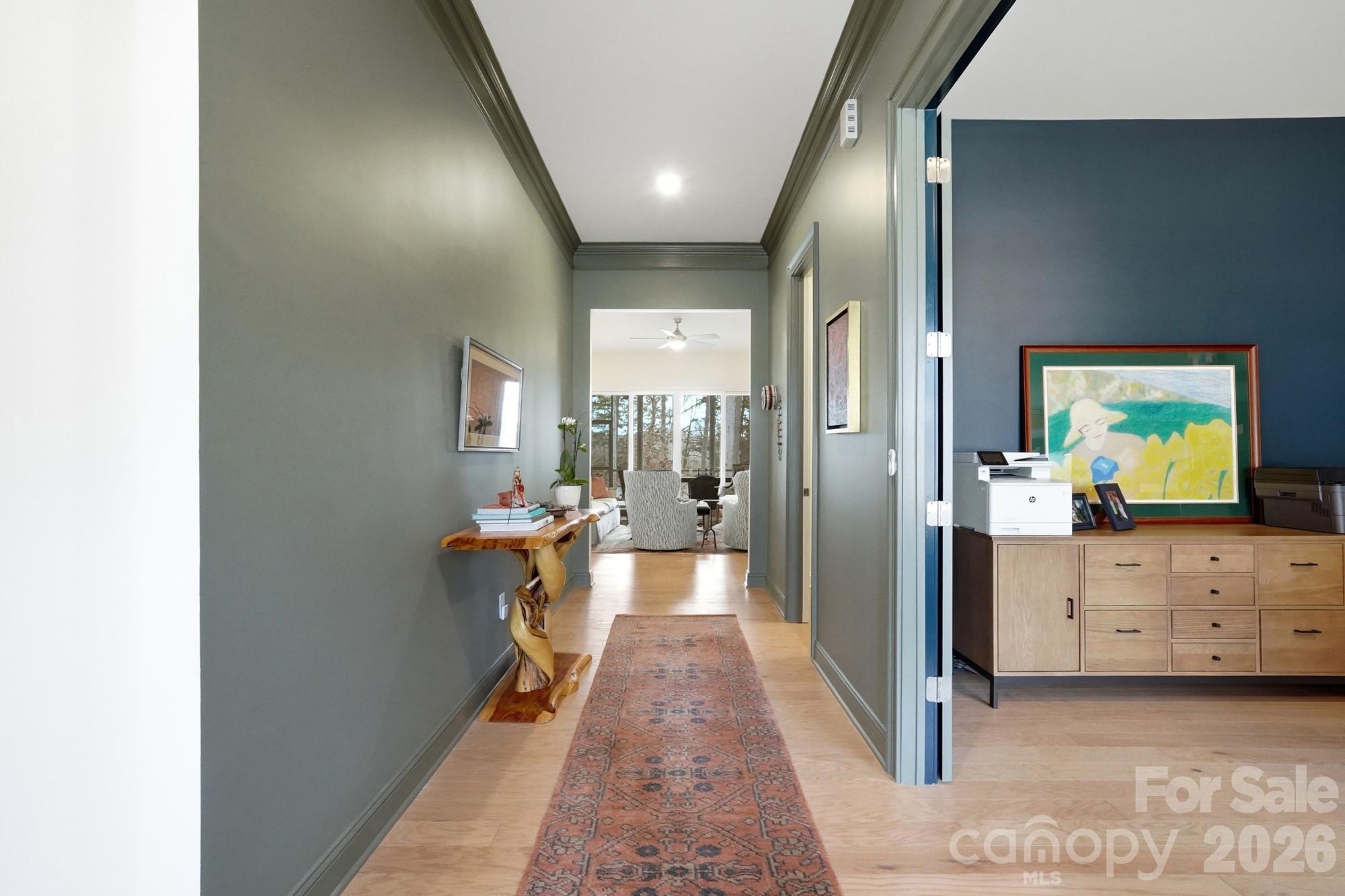 Imagery On Mtn Island - Residential