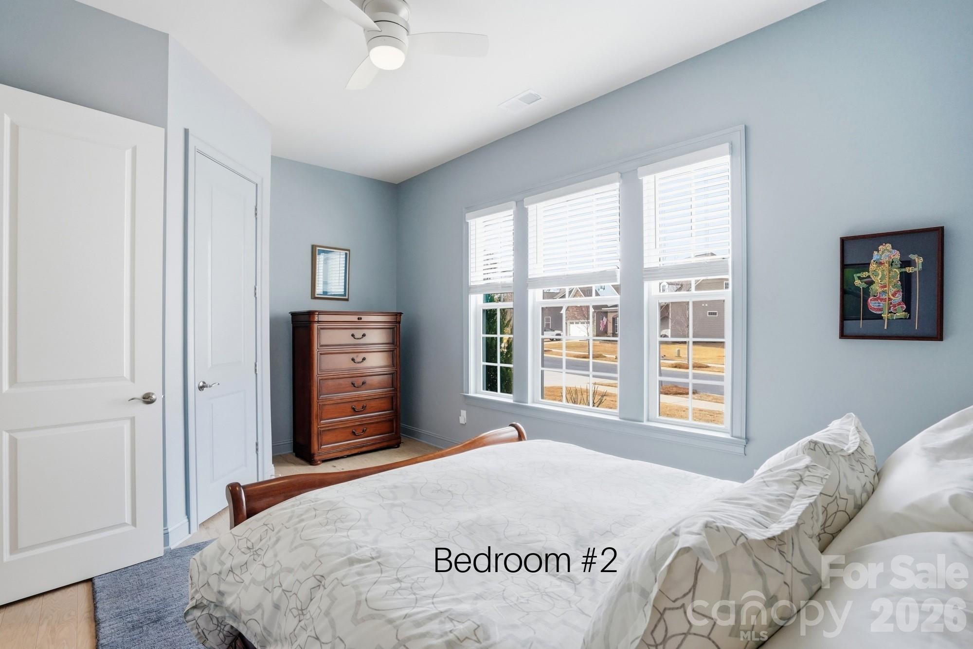 Imagery On Mtn Island - Residential