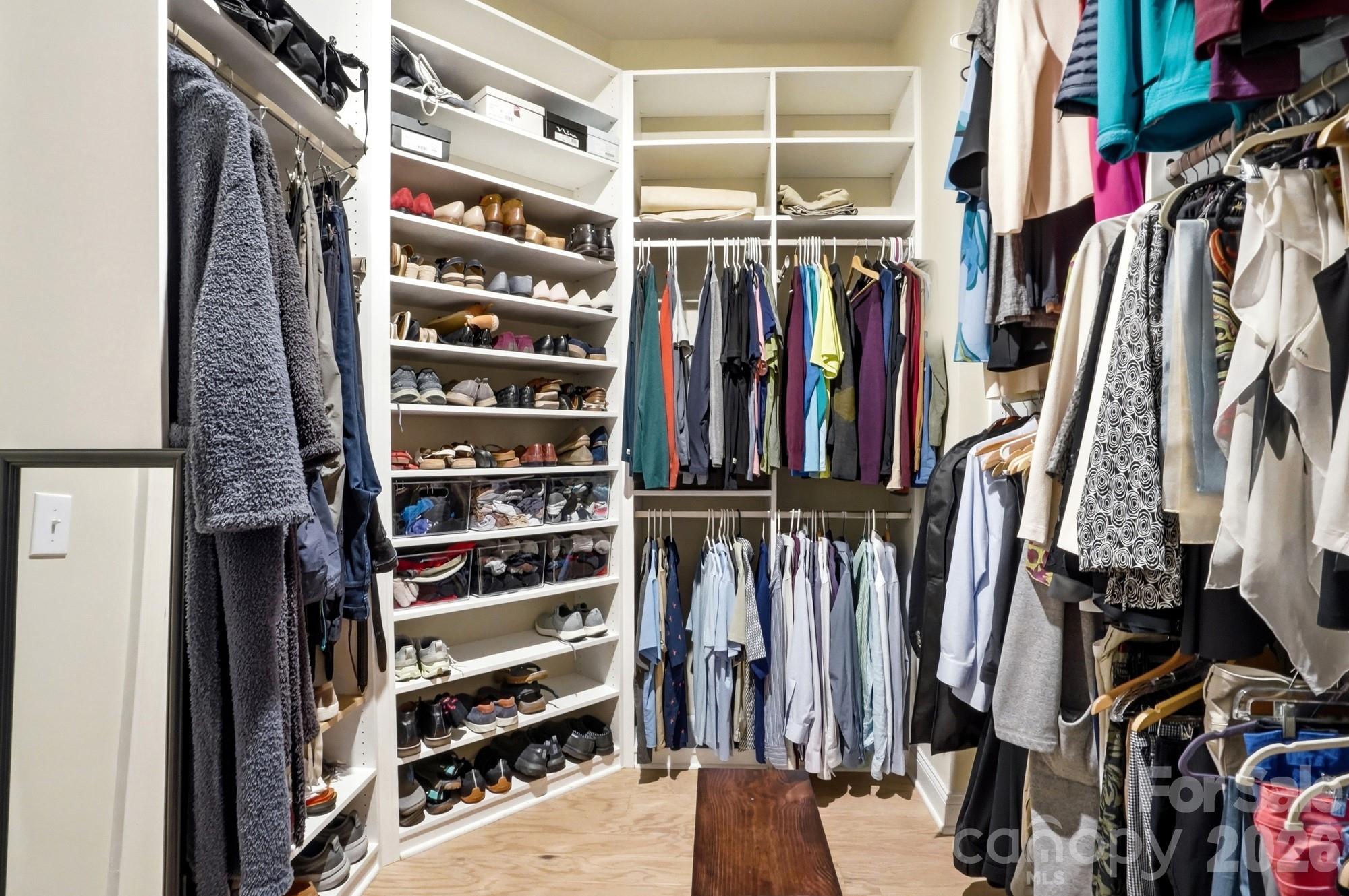 Imagery On Mtn Island - Residential