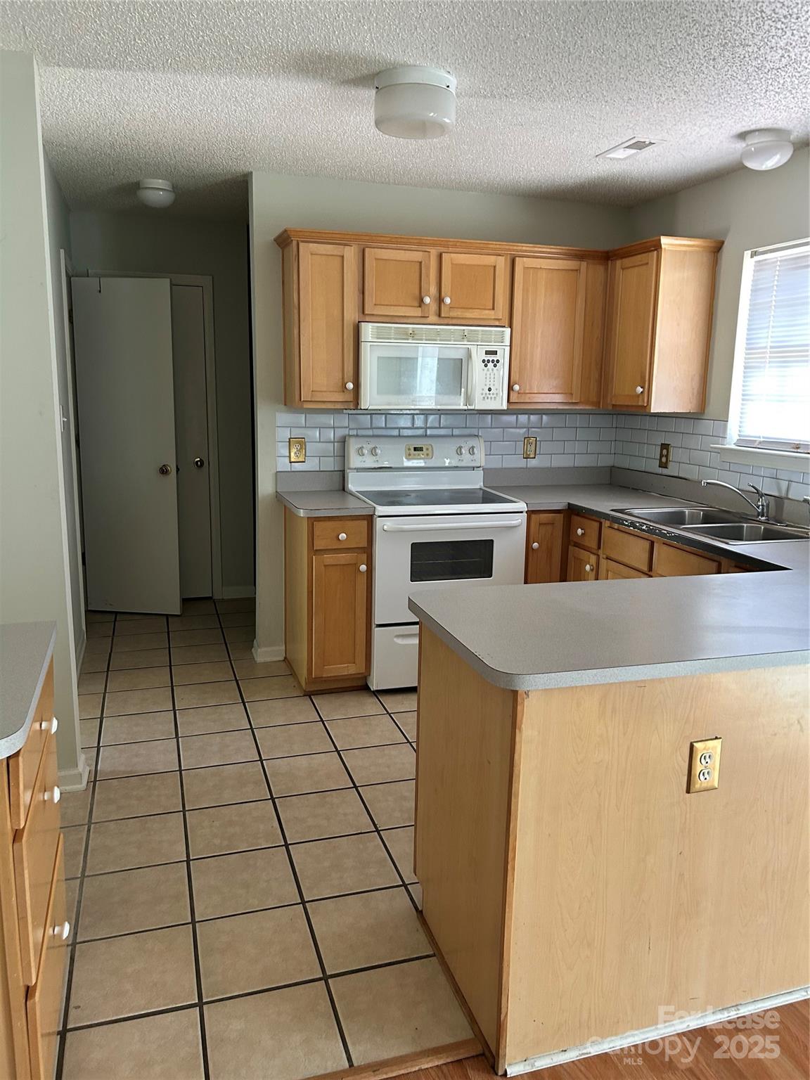 Southern Chase - Residential Lease