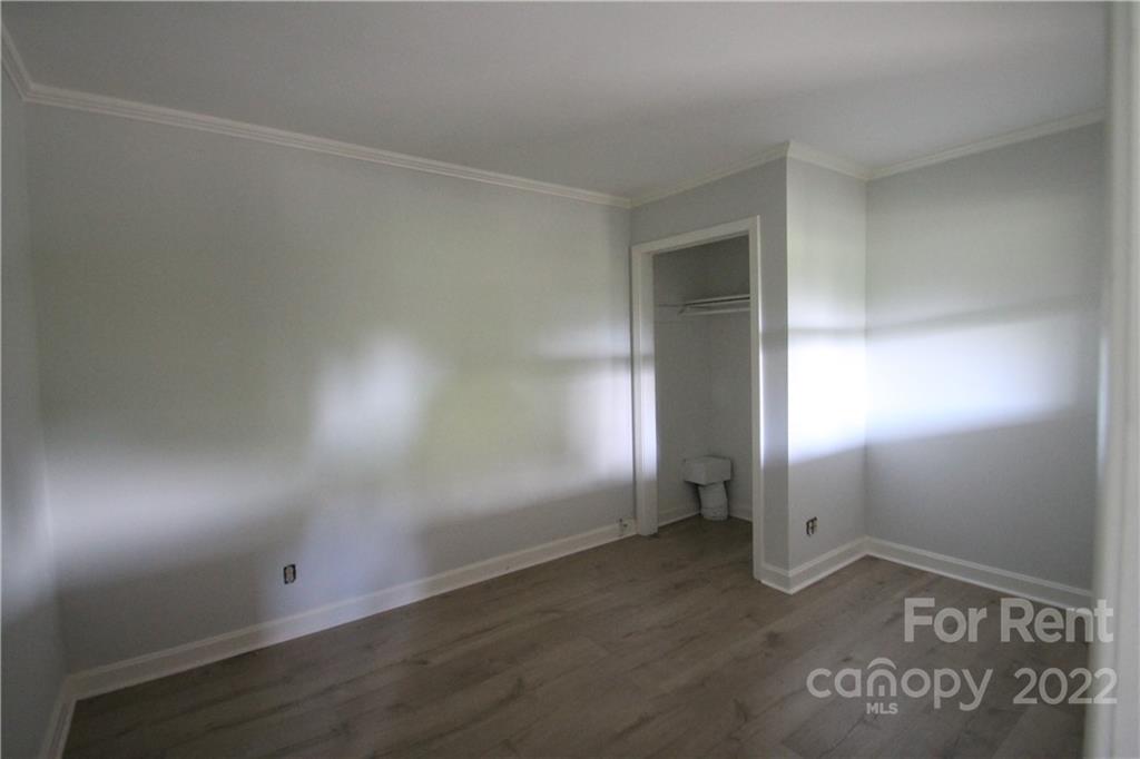 Country Club Estates - Residential Lease