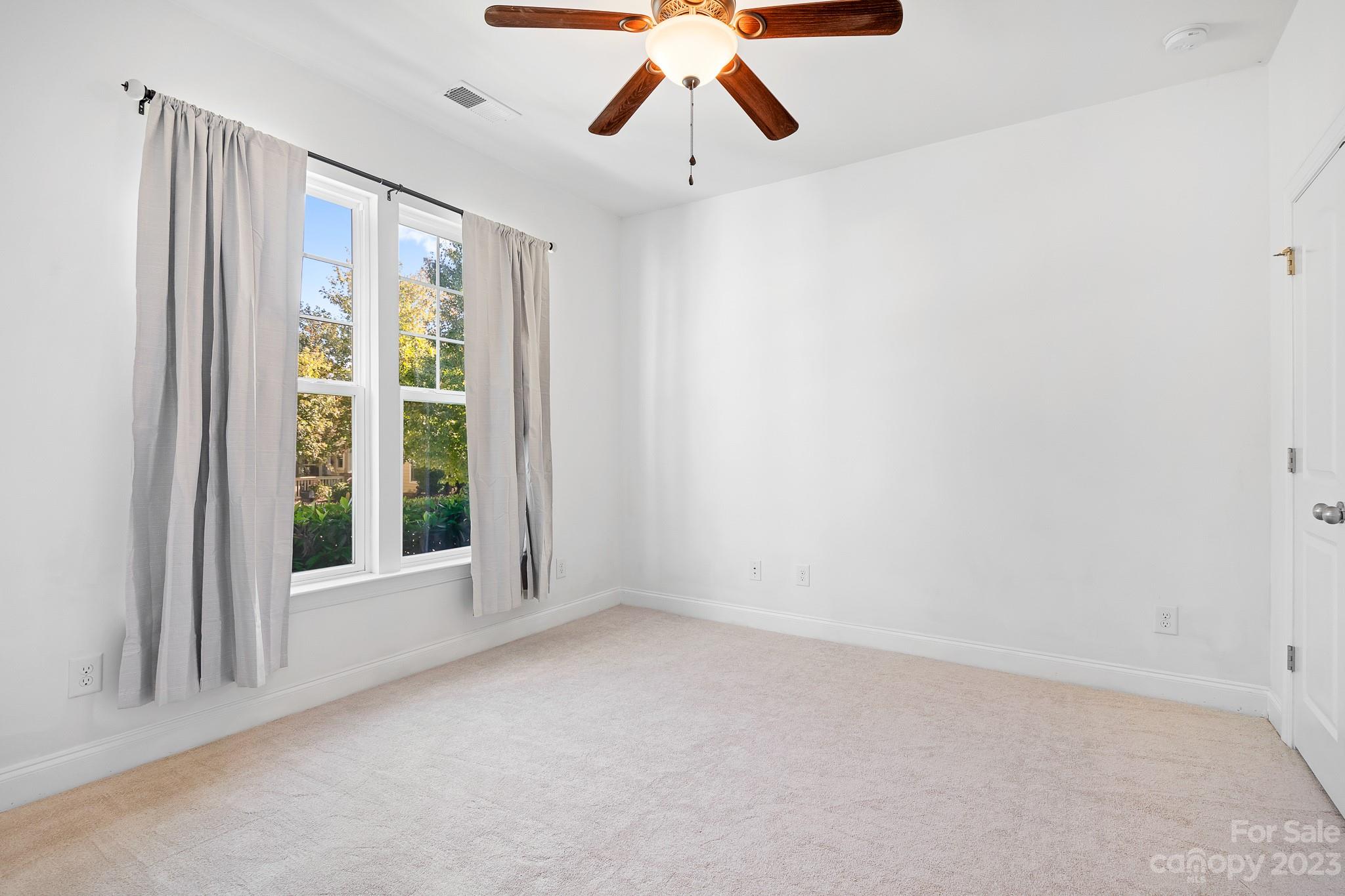 Woodlands Creek - Residential