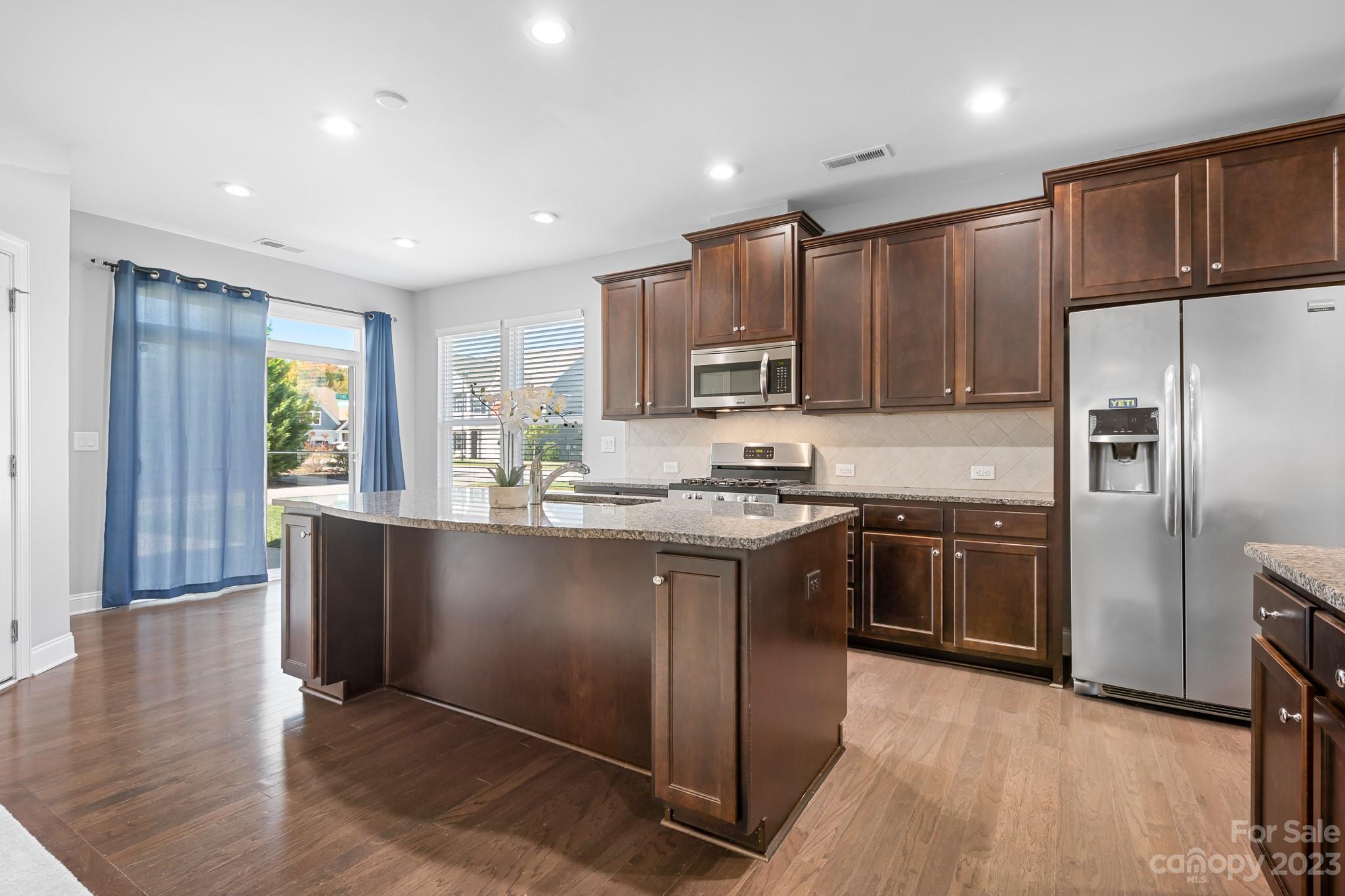 Woodlands Creek - Residential