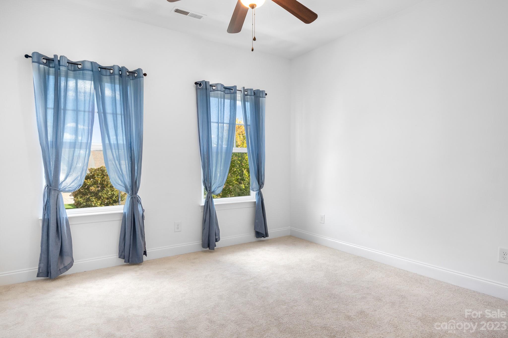 Woodlands Creek - Residential