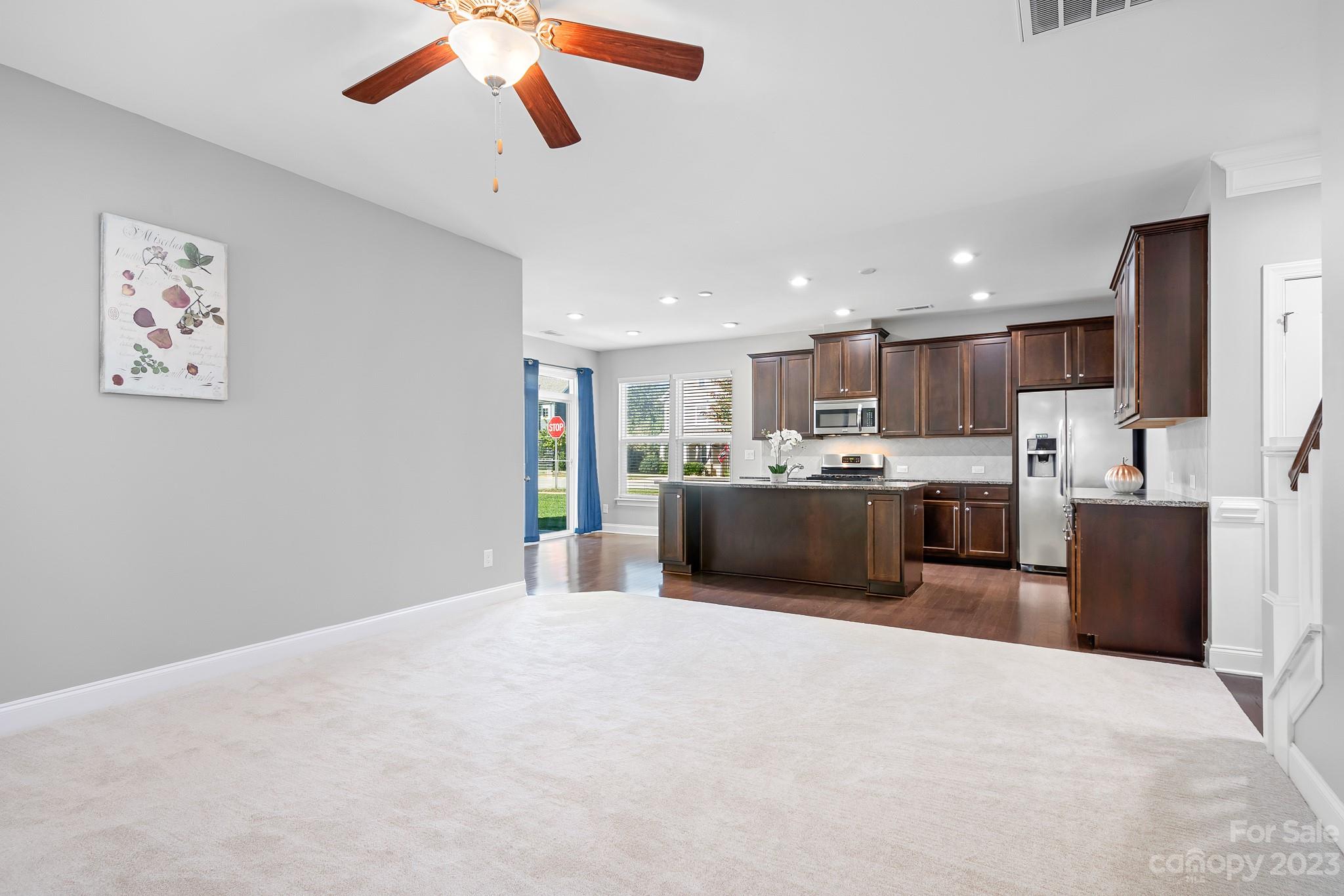 Woodlands Creek - Residential