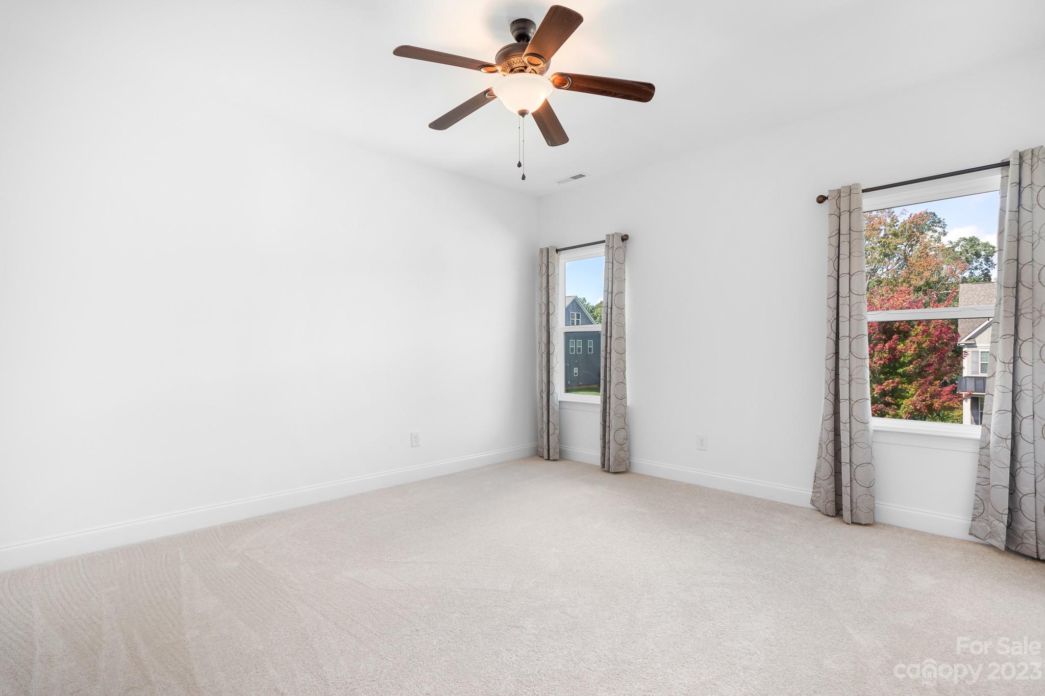 Woodlands Creek - Residential