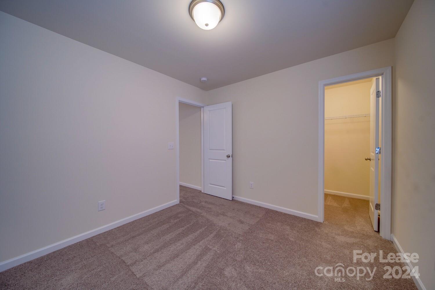 Starmount Cove - Residential Lease