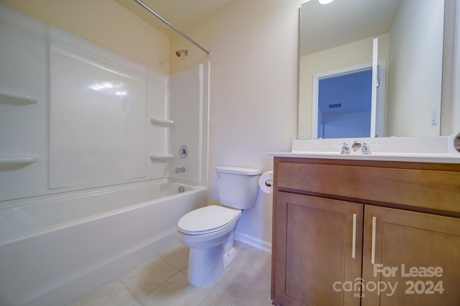 Starmount Cove - Residential Lease