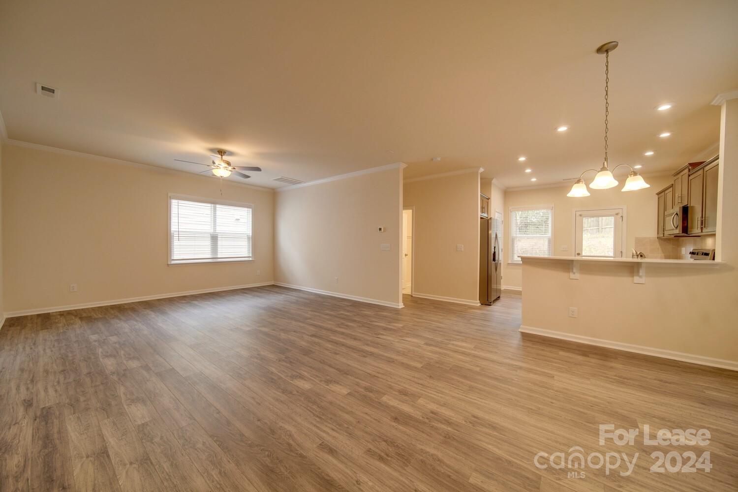 Starmount Cove - Residential Lease