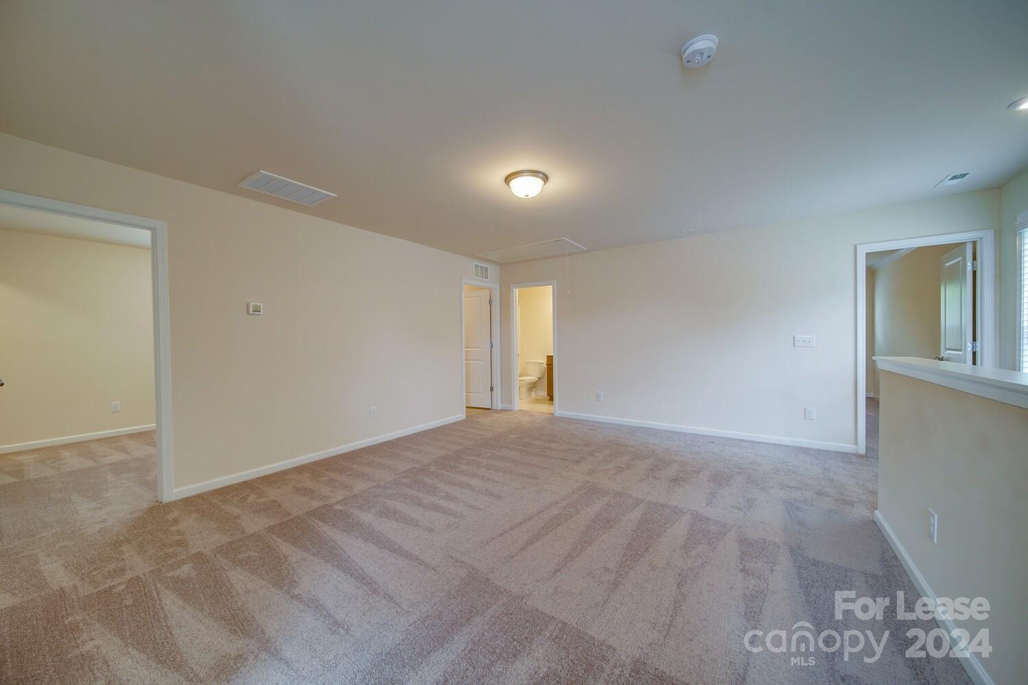 Starmount Cove - Residential Lease