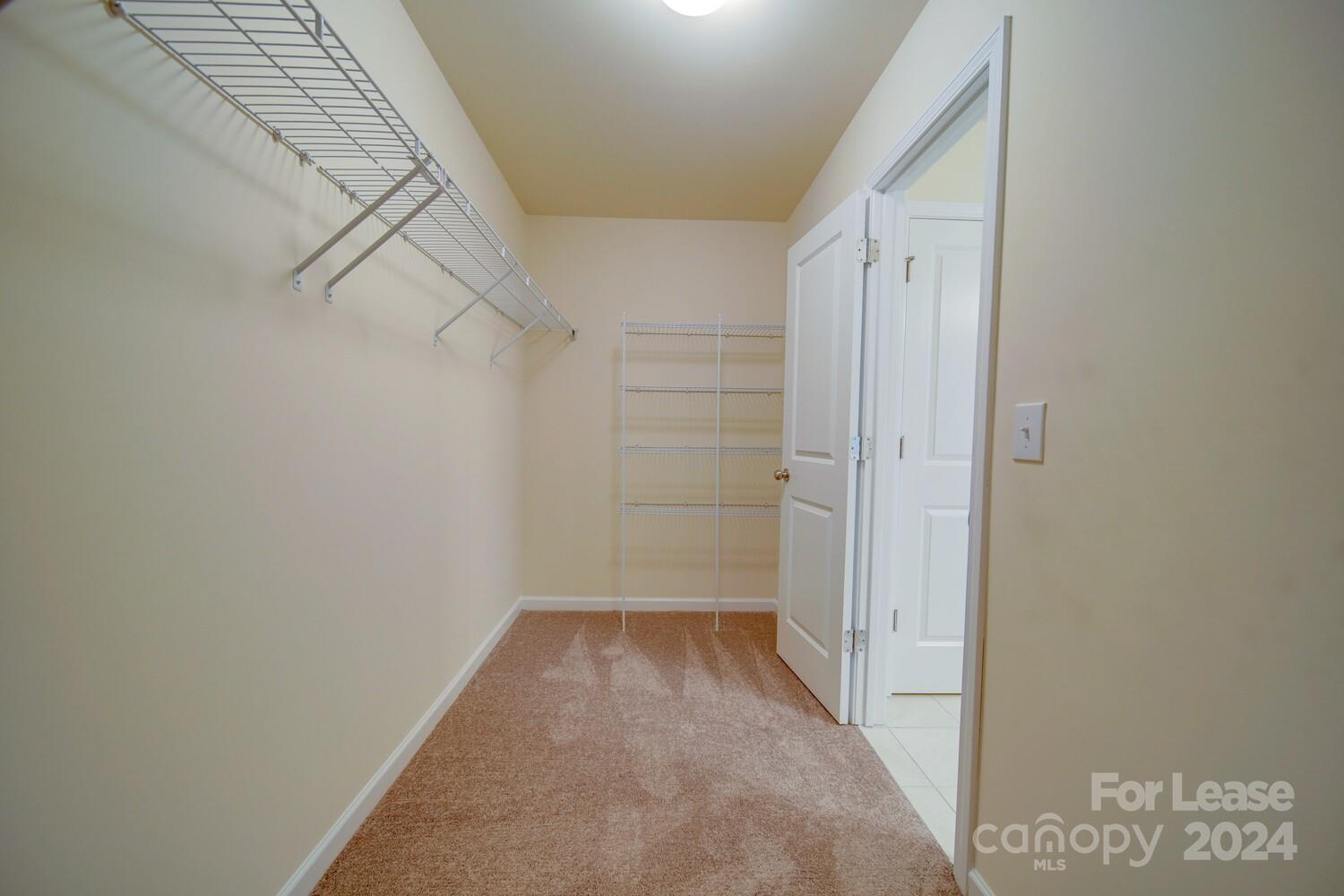 Starmount Cove - Residential Lease