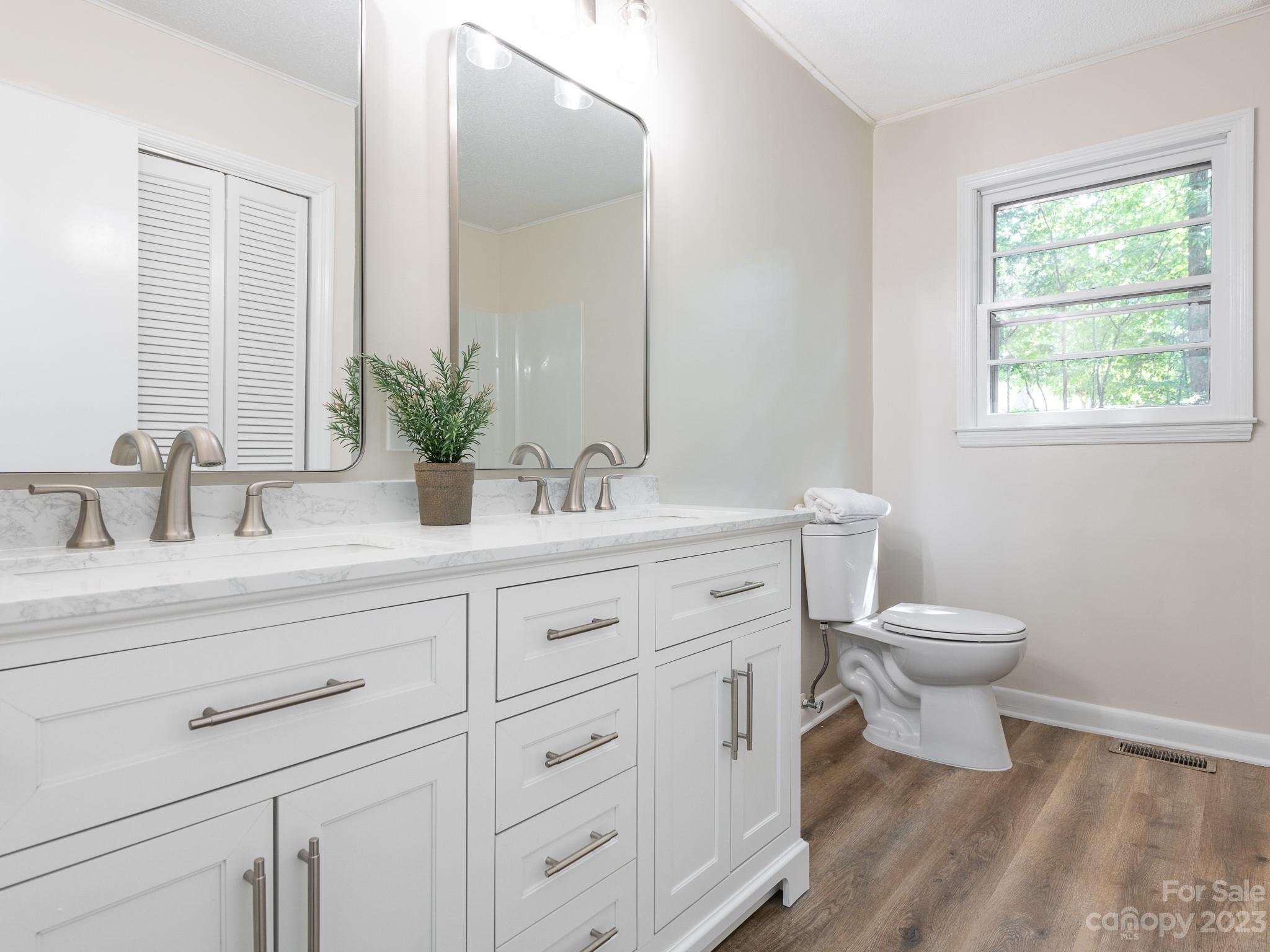 Colonial Heights - Residential