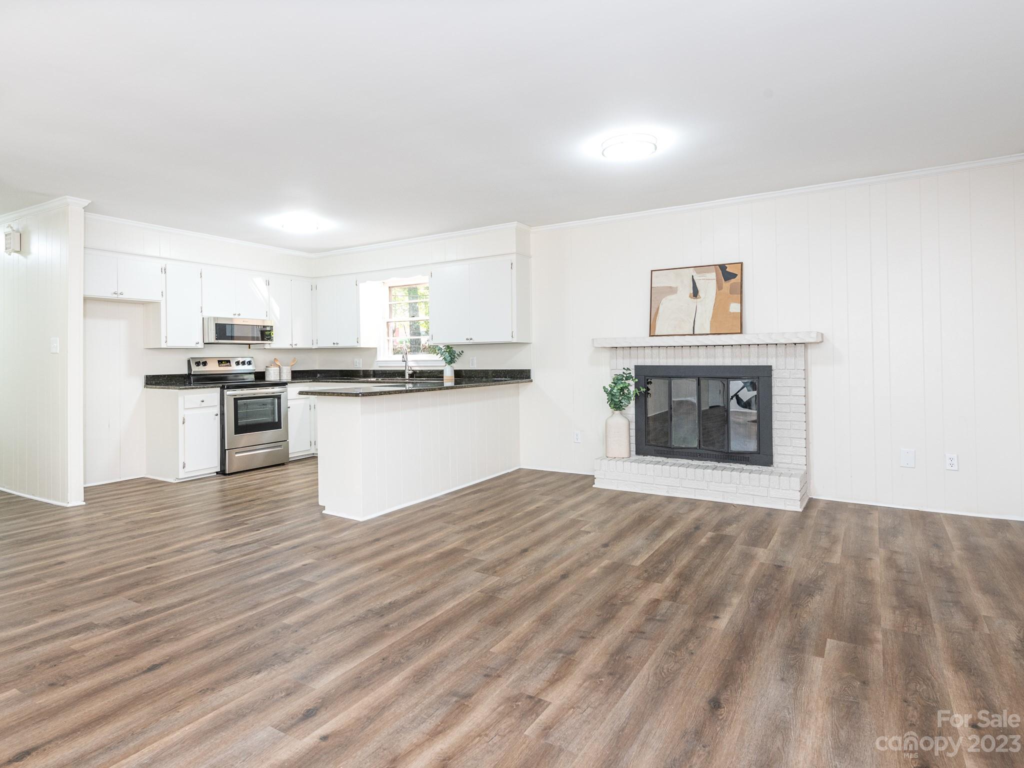 Colonial Heights - Residential