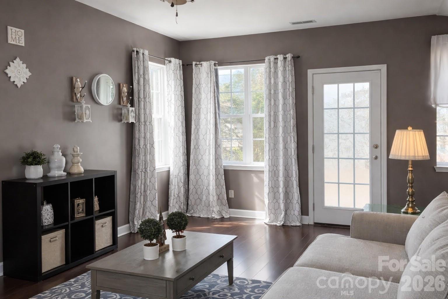 4274 Kiser Woods Drive SW