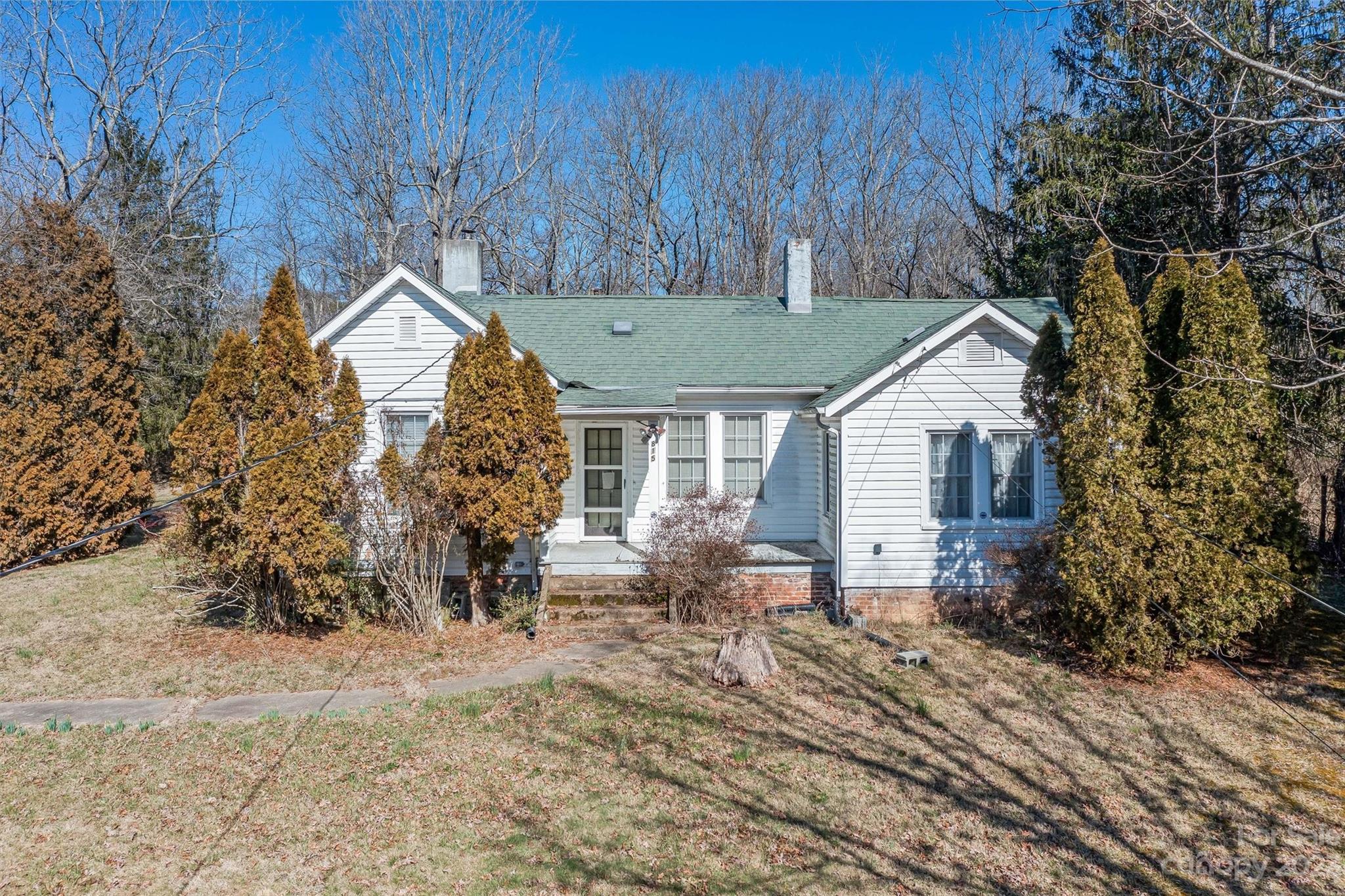 815 Emma Road