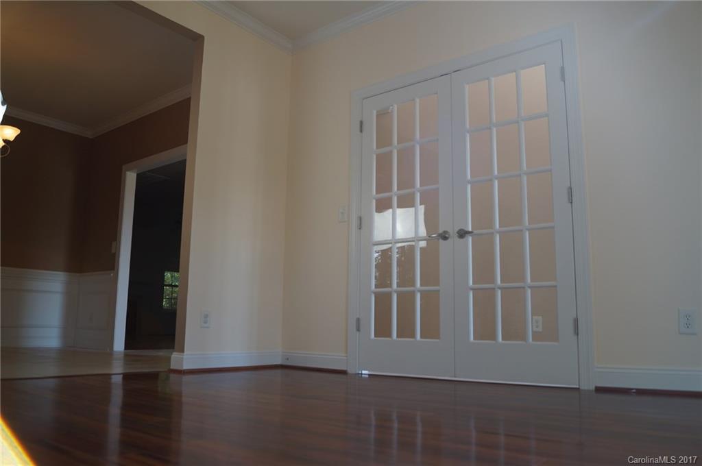 Waterlyn - Residential