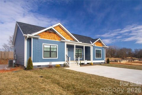 Photo of 204 Southern Charm Road, Arden, NC 28704 (MLS # 4329406)