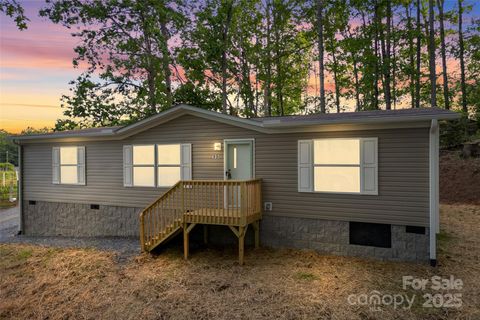 99 Sandy Hill Lane Hendersonville NC 28792