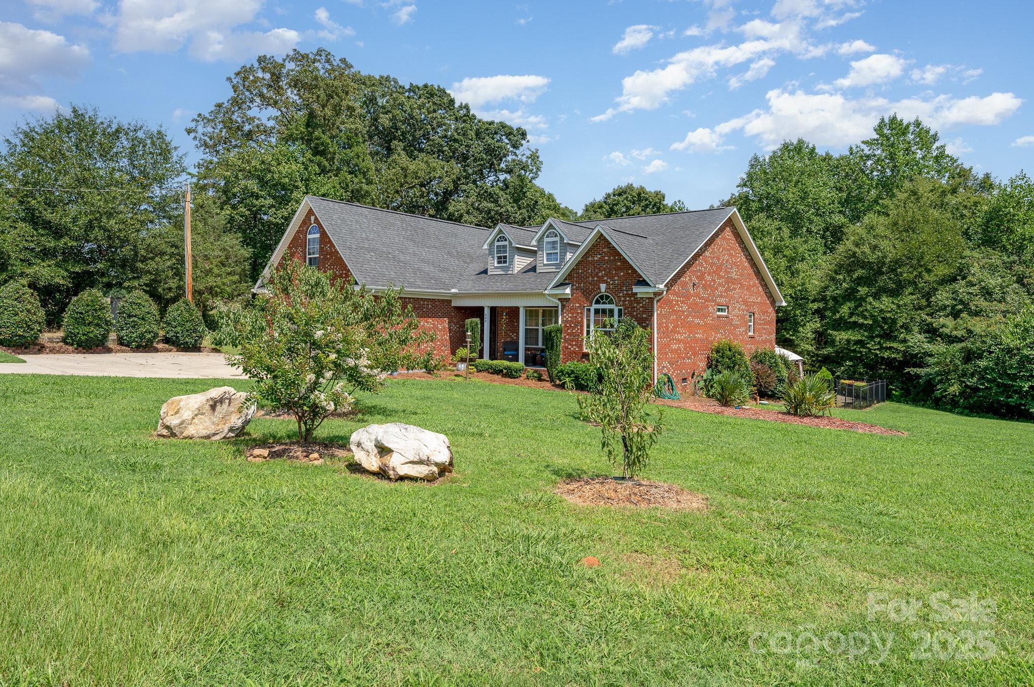 600 Old Hardin Road