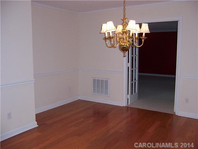 Country Club Estates - Residential