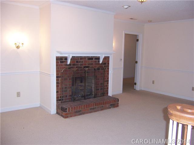 Country Club Estates - Residential