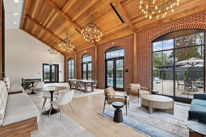 Charlotte, North Carolina 28213, United States, 3 Bedrooms Bedrooms, ,4 BathroomsBathrooms,Residential,Active,229726