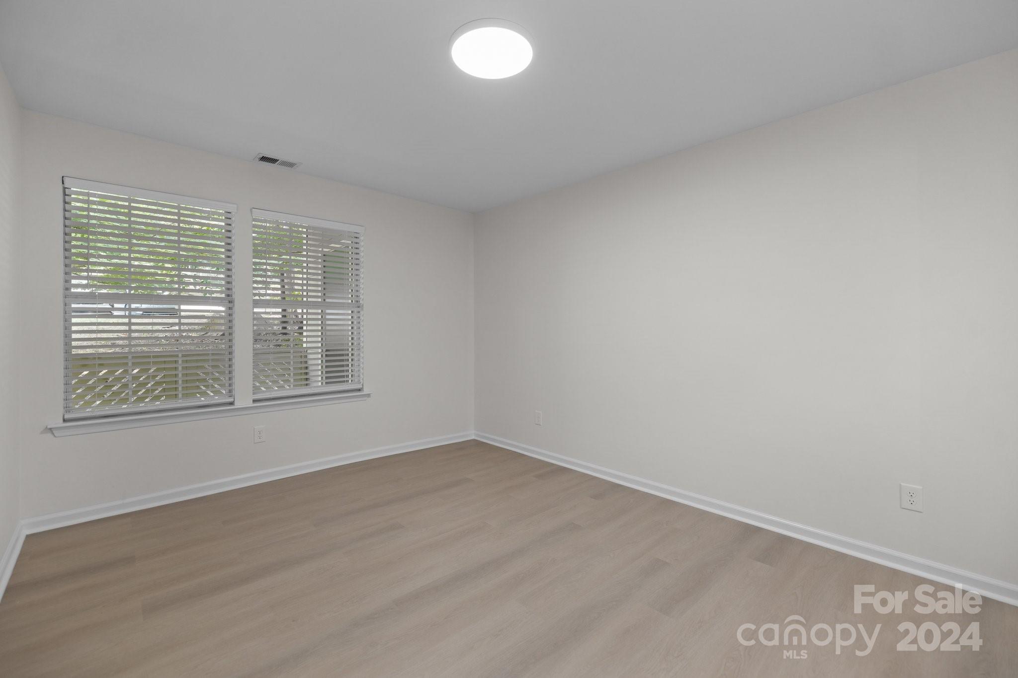 Bennington Woods - Residential