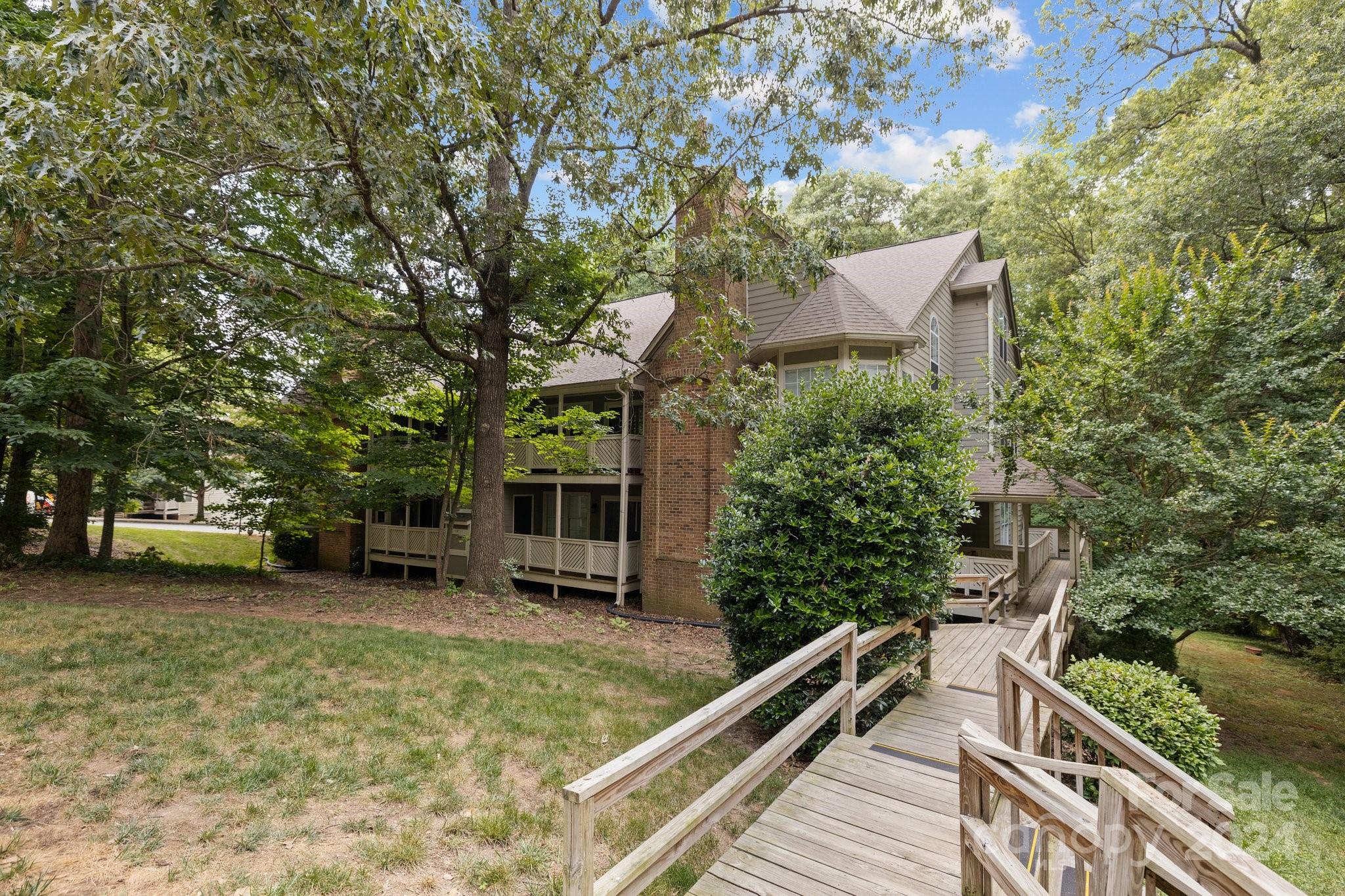Bennington Woods - Residential