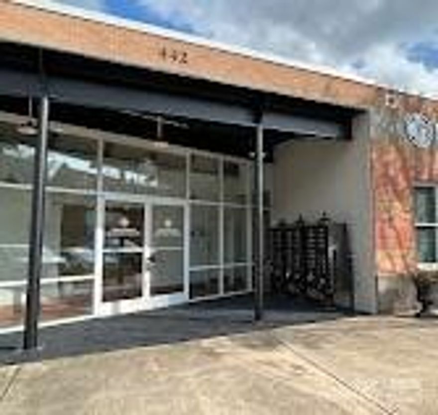 Office Space Located in the Heart of Davidson, Walking distance to Downtown shopping and dining.  This Key Man Facility provides a Professional Environment for your Thriving Business.  Convenient to the Main and Secondary Entrance Doors.  Clients enter via the Large Glass Double-doors, and await appointments in the lobby's Comfortable Leather Chairs.  The on-site Small Conference Room can accommodate meetings of up to 6 people; Large Conference Room for up to 15.  Post Office Boxes, Kitchen, and More!  12" x 11".7"