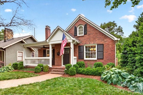 Photo of 2121 Charlotte Drive, Charlotte, NC 28203 (MLS # 4422777)