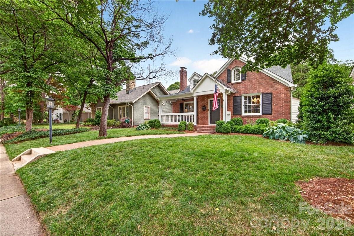 2121 Charlotte Drive