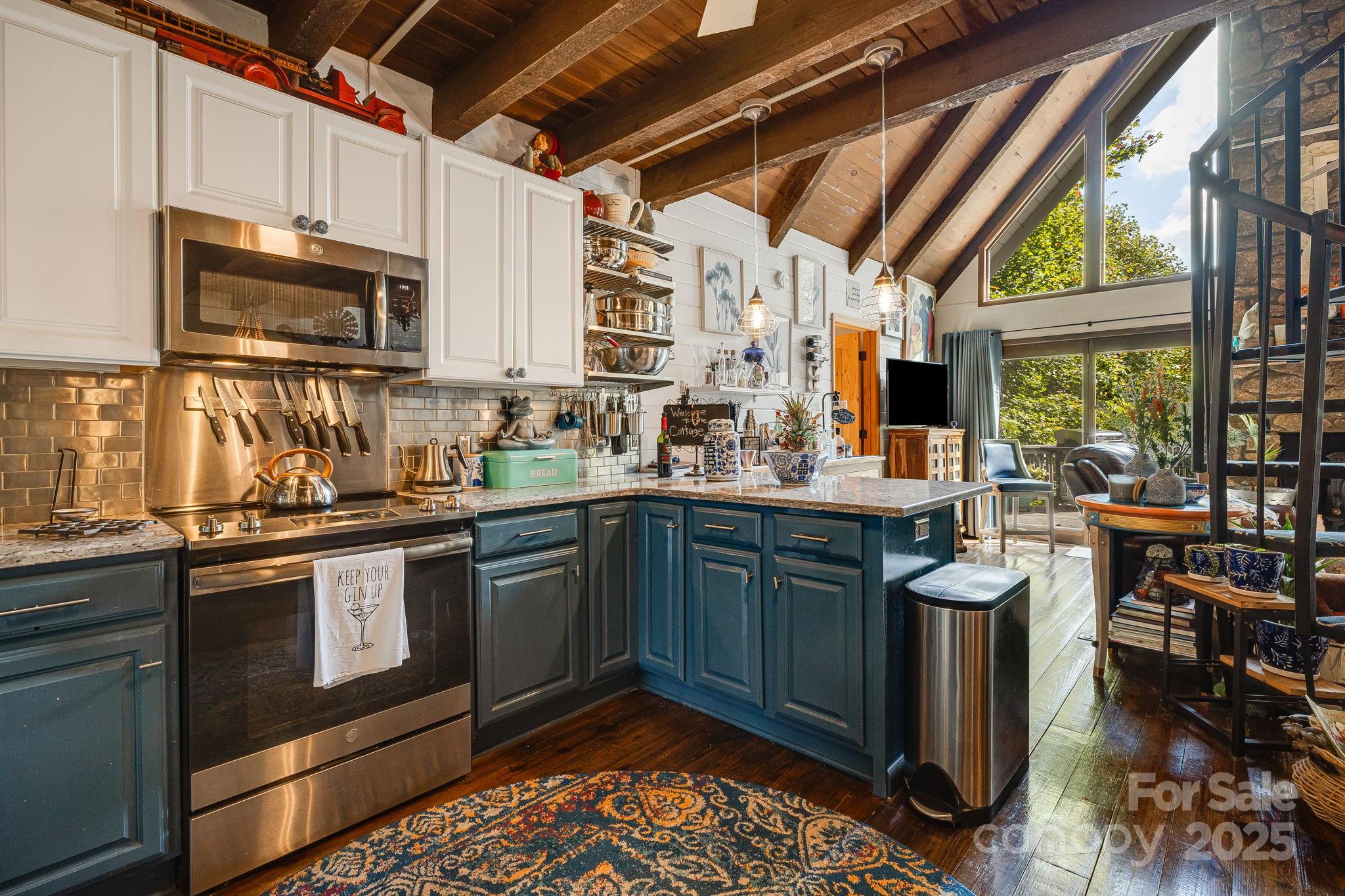 Wolf Laurel - Residential