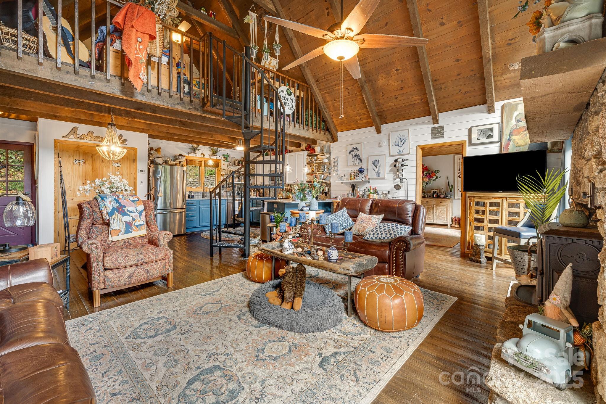 Wolf Laurel - Residential