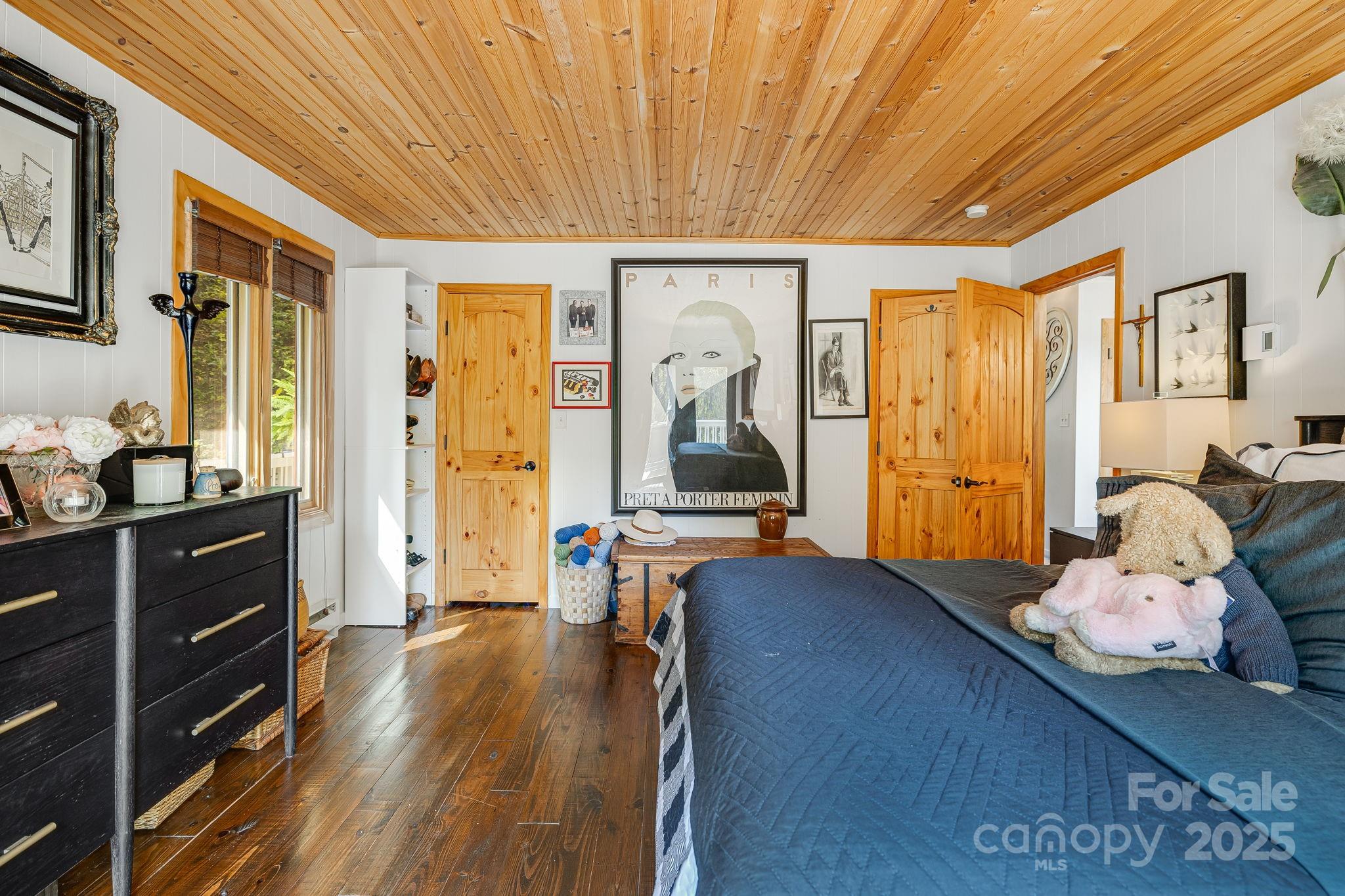 Wolf Laurel - Residential