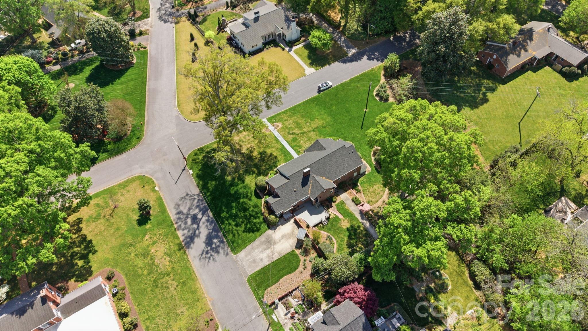 Forest Hills - Residential