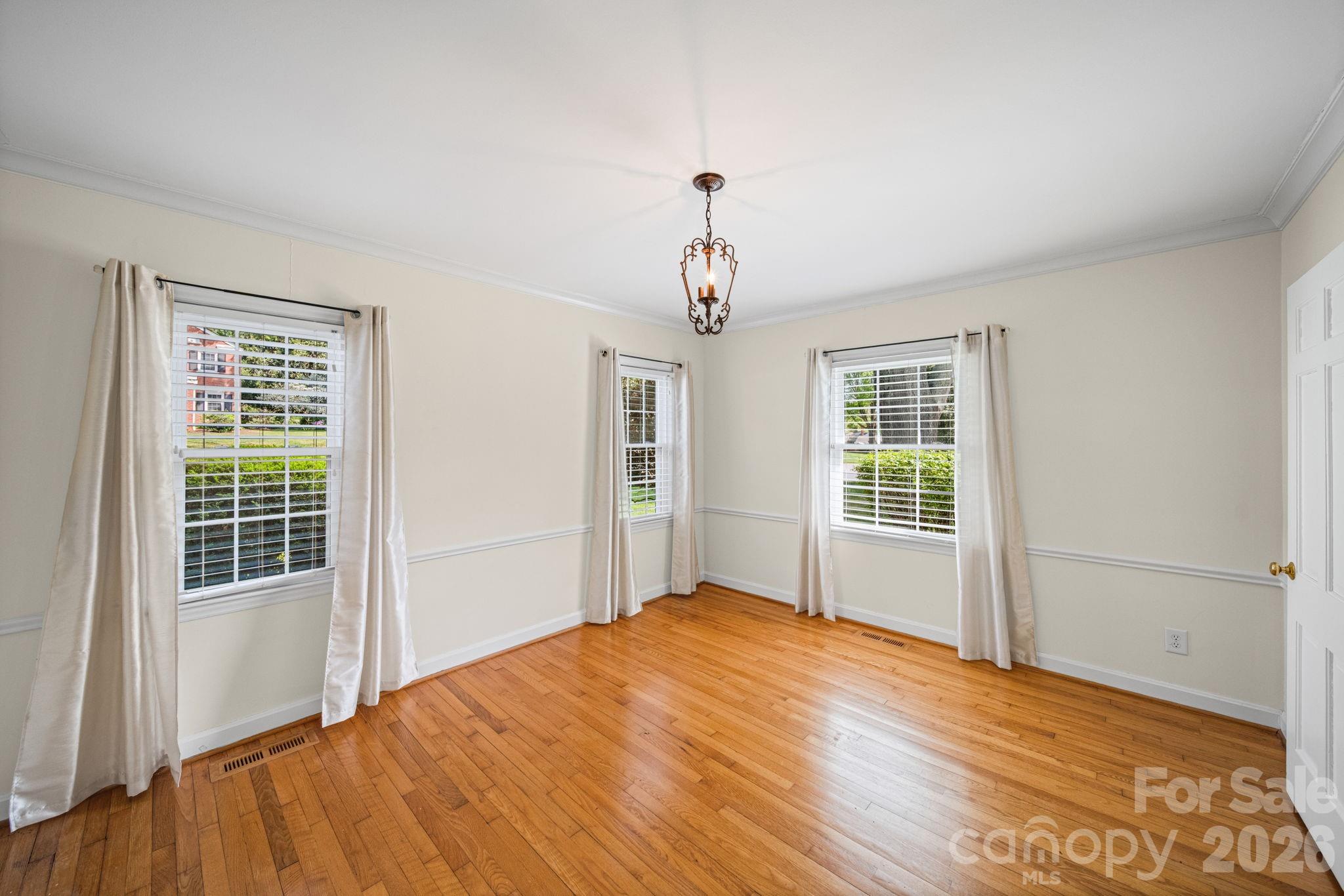 Forest Hills - Residential