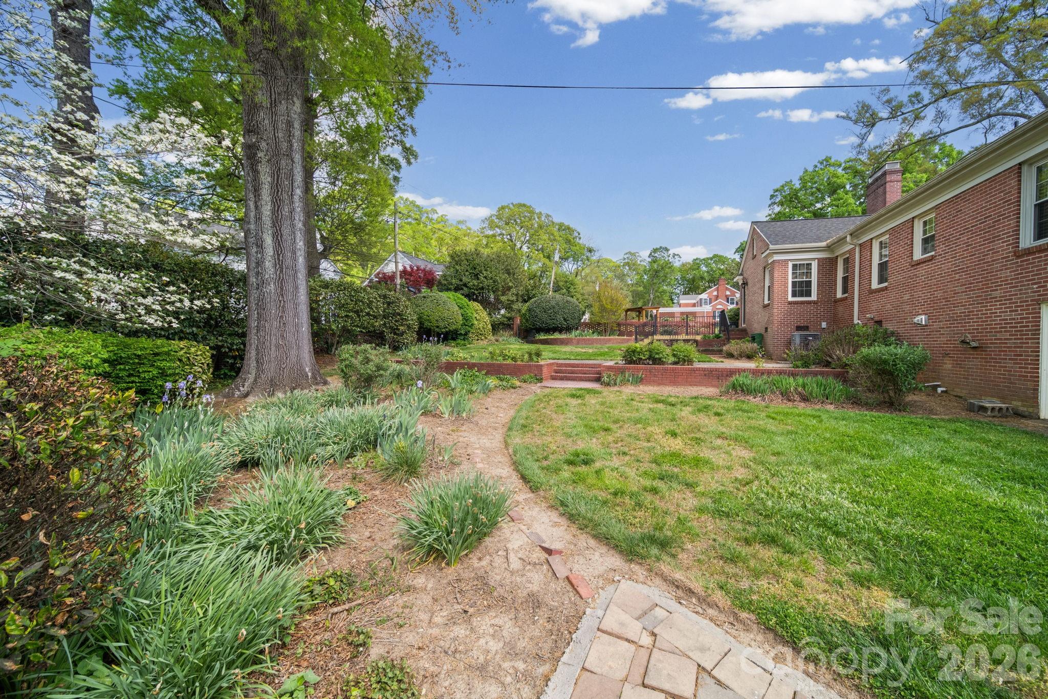 Forest Hills - Residential