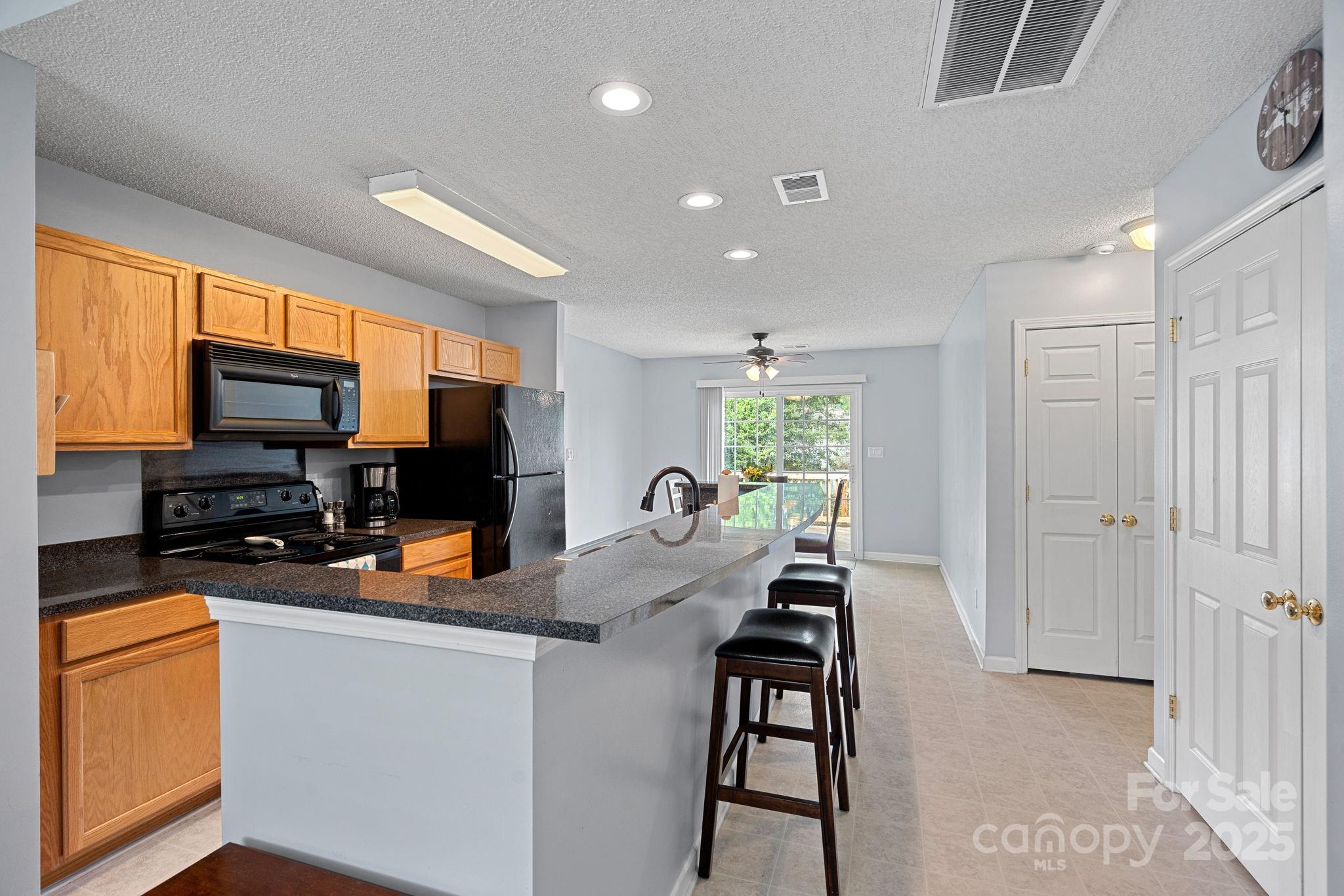 Tall Oaks - Residential