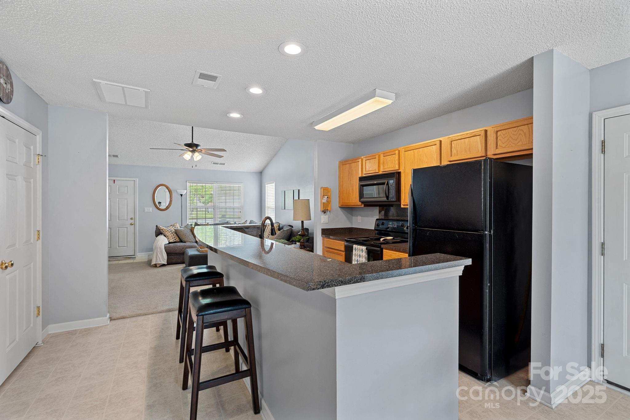 Tall Oaks - Residential